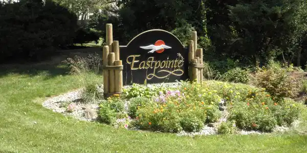 Image 4: eastpointe sign