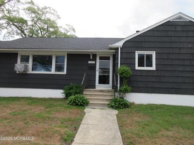 1104 E Street