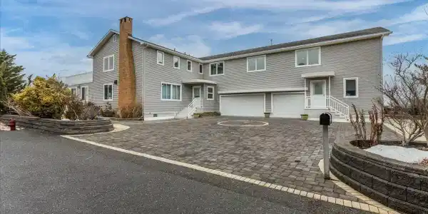 27 W 45th Street