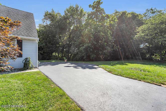 Image 4: Front Highlighting 4 Car Driveway
