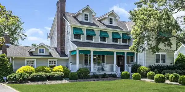 22 Wardell Avenue