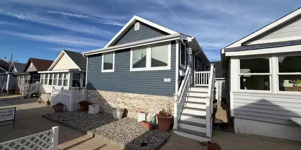 7 Brunswick Place
