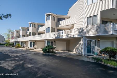 10 Seawinds Way