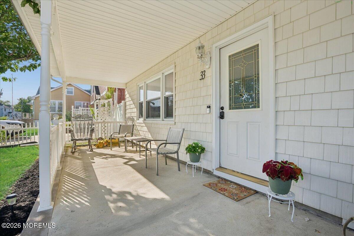 Image 3: 03-Image-4