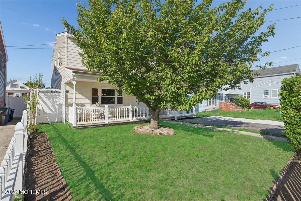 Image 4: 04-Image-3
