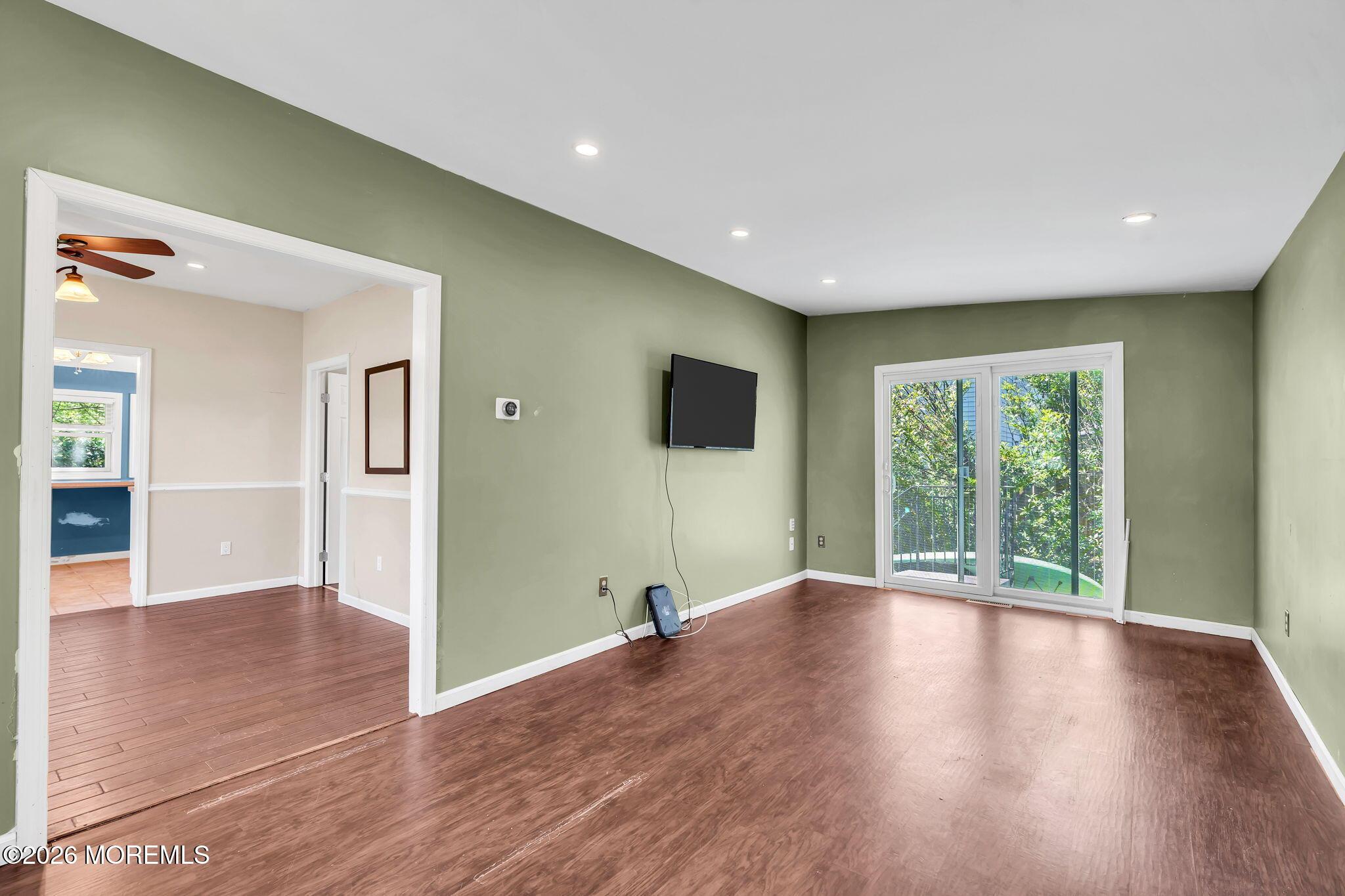 Image 4: 17-web-or-mls-DSC02498