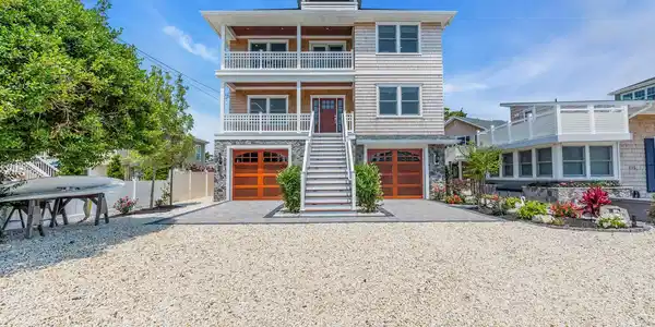 Image 4: 210 24th Ave Seaside Park NJ-large-004-1