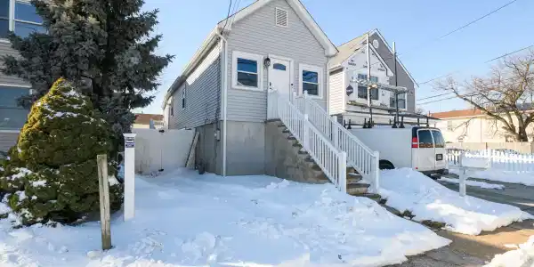 99 Carr Avenue