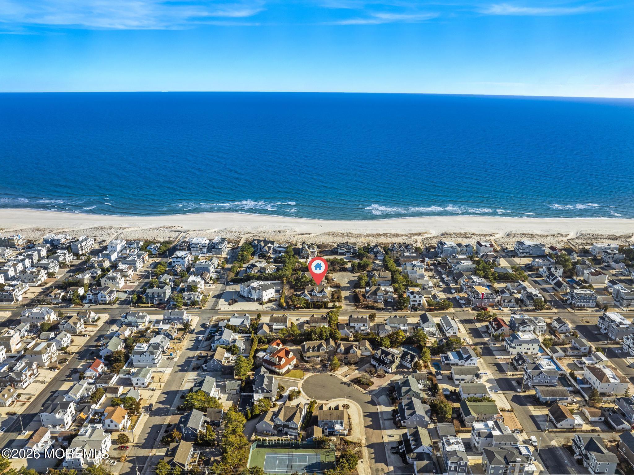 Image 2: 101 Rose Court (2)-1