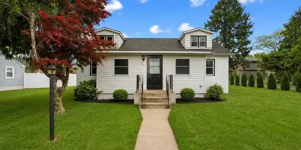 76 Peach Street
