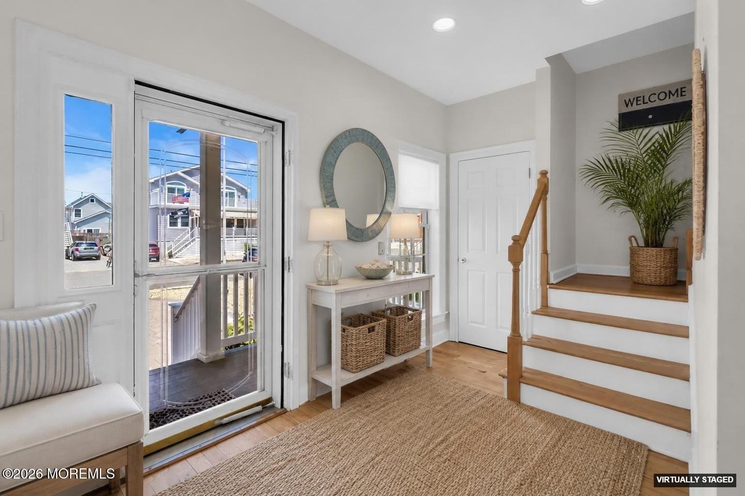 Image 4: Front_Entrance_Foyer_MLS