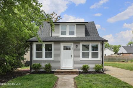 15 Saint Marks Place