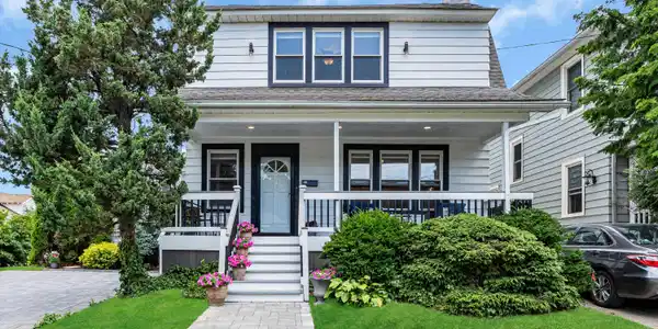 71 Dunbar Avenue