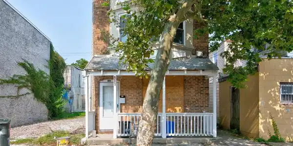 901 Keener Avenue