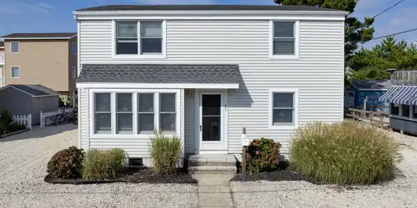 21 Webster Avenue