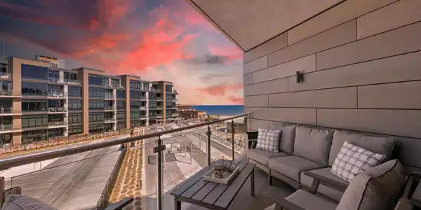 15 Morris Avenue Unit 411