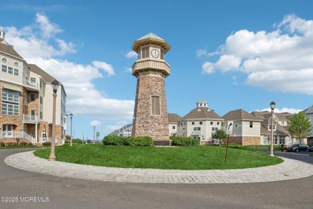 33 Cooper Avenue Unit 401