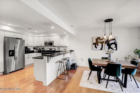 1700 Main Street Unit 303