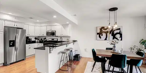 1700 Main Street Unit 303