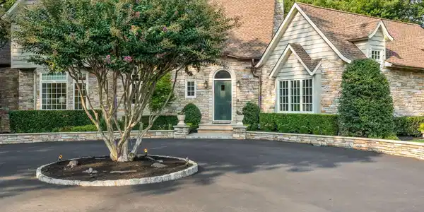 Image 3: 7-web-or-mls-DSC05337