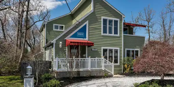 384 Western Avenue