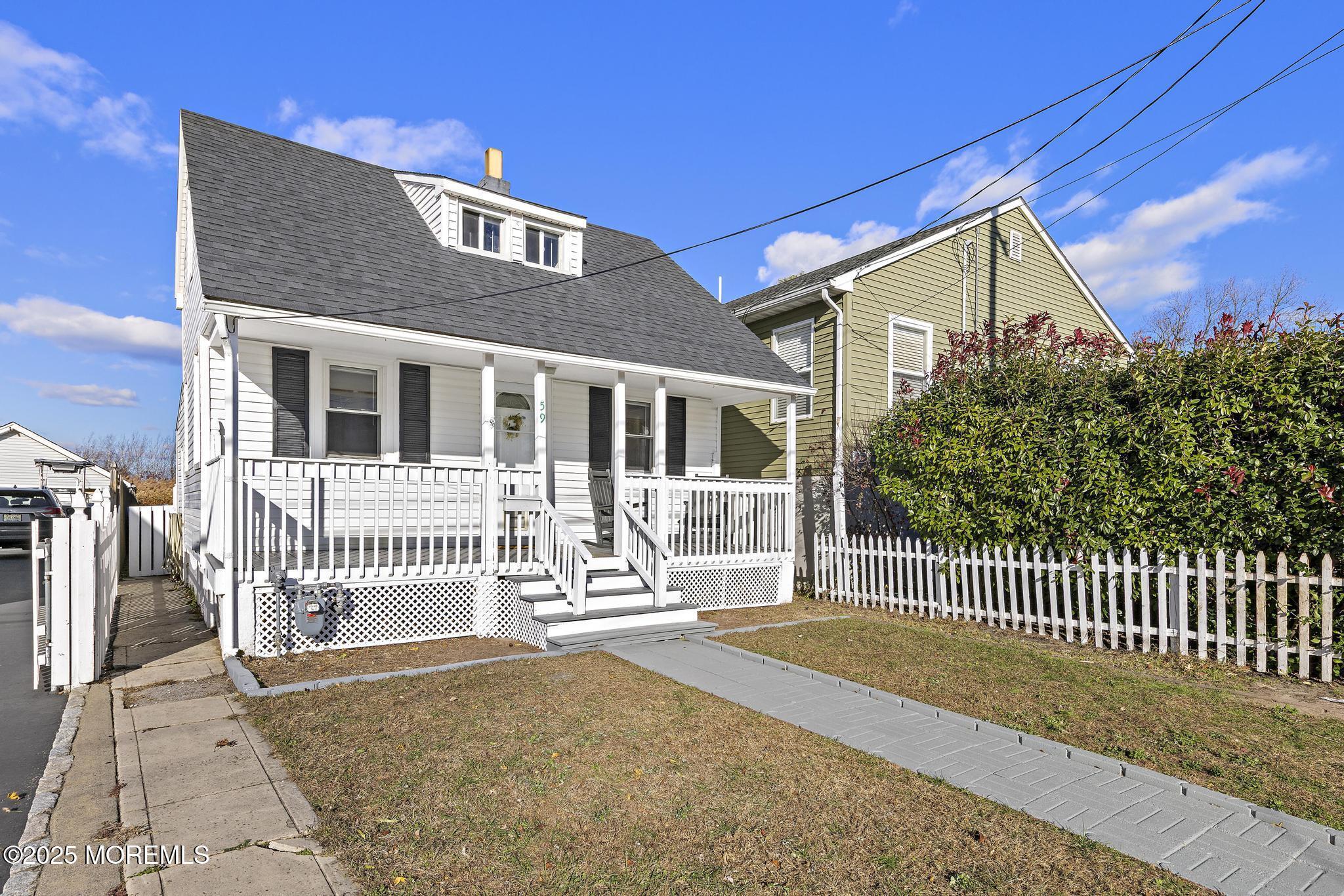 Image 4: 59 Florence Ave (4)