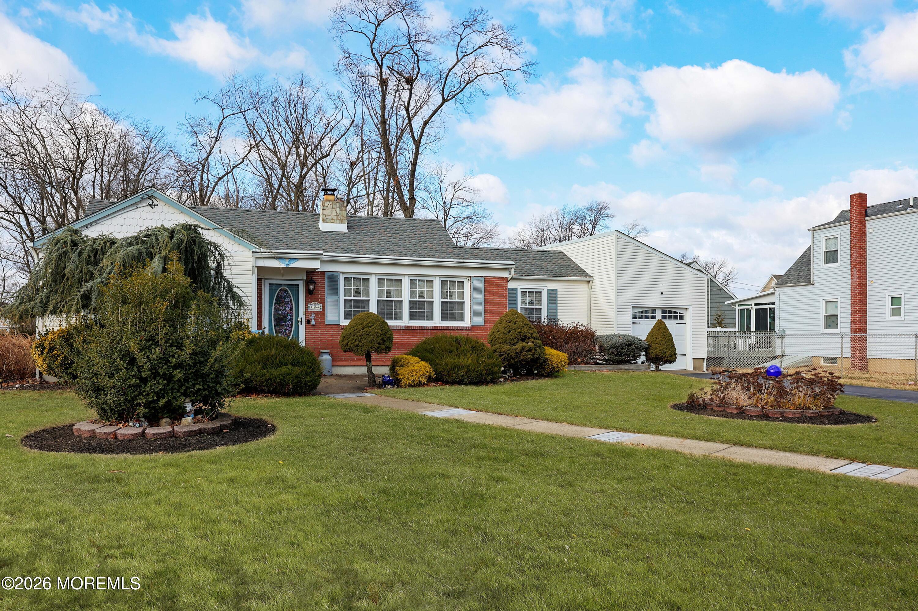 Image 2: 758A3277_78_79_80_81