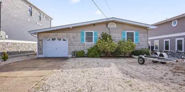 Image 4: 71-web-or-mls-LPM_0657