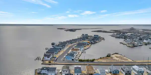 3309 Moonrise Lane