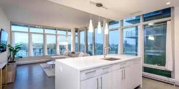 15 Morris Avenue Unit 301