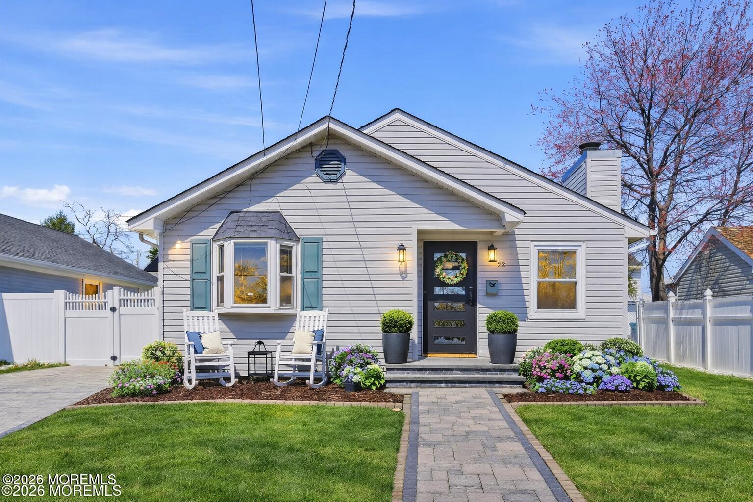 Image 1: 52 pomona front VS