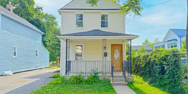 13 Willow Street