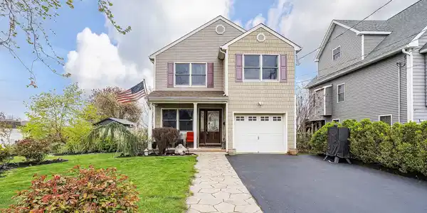 37 Florence Avenue