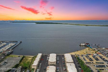 330 Shore Drive Unit F5