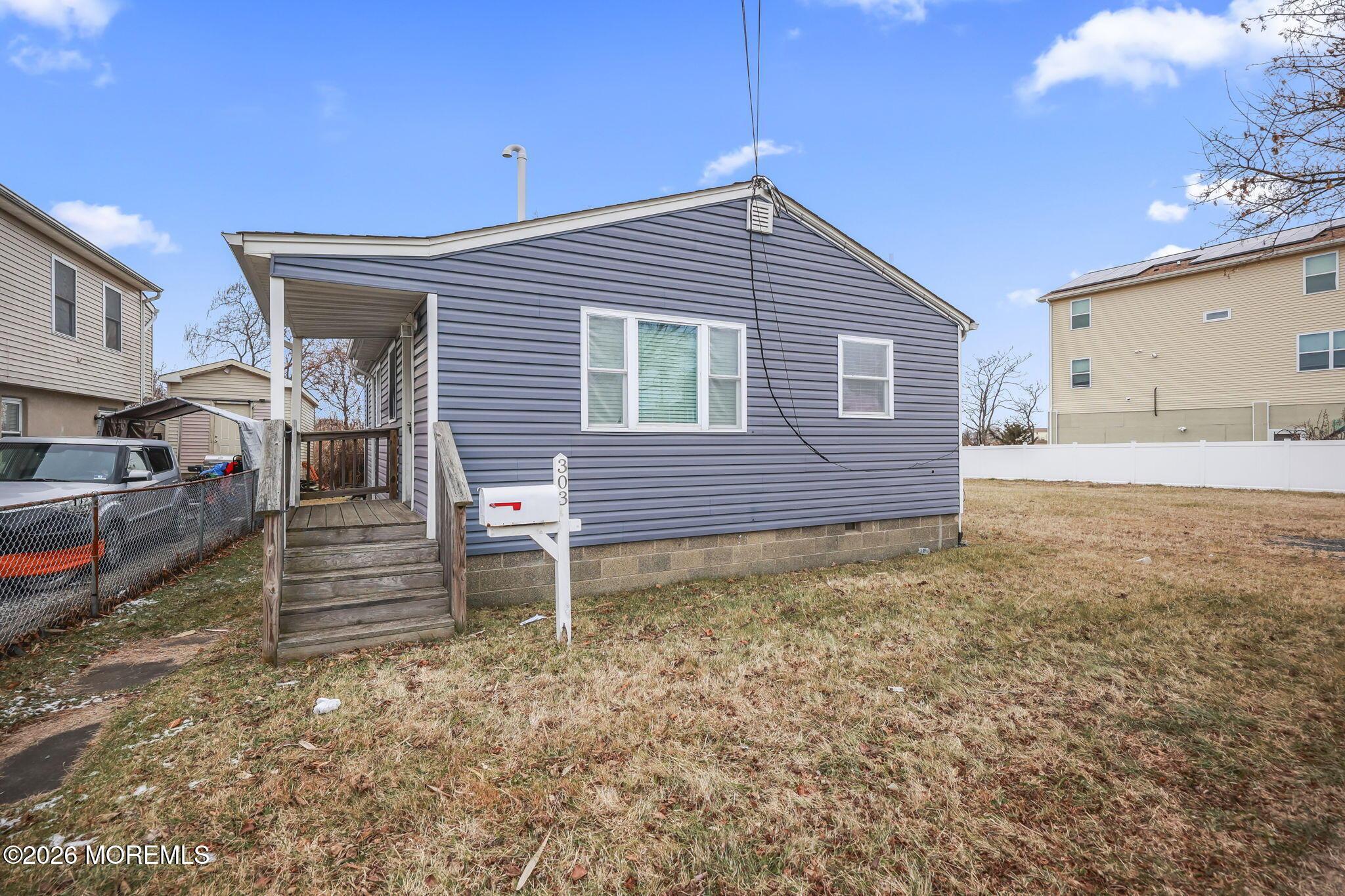 Image 4: 4-web-or-mls-LPM_4188