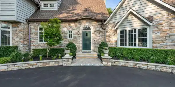 Image 4: 9-web-or-mls-DSC05347