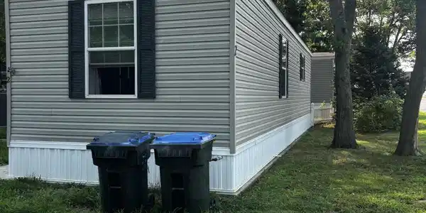 2 Sams Trailer Ct Court