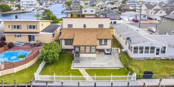 107 Valencia Drive