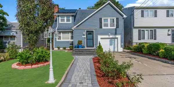 11 Therese Avenue