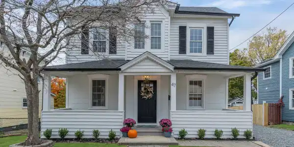 47 Center Avenue