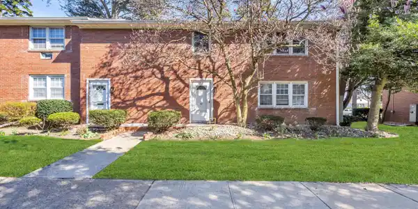 364 Westwood Avenue Unit 50