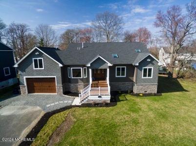15 Airsdale Avenue
