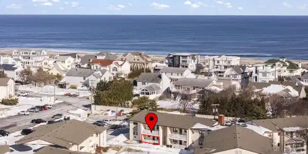 Image 3: DJI_20260209143735_0902_D
