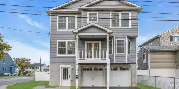 204 Beach Street