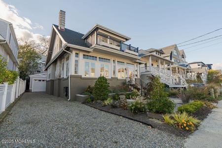 25 Shrewsbury Avenue