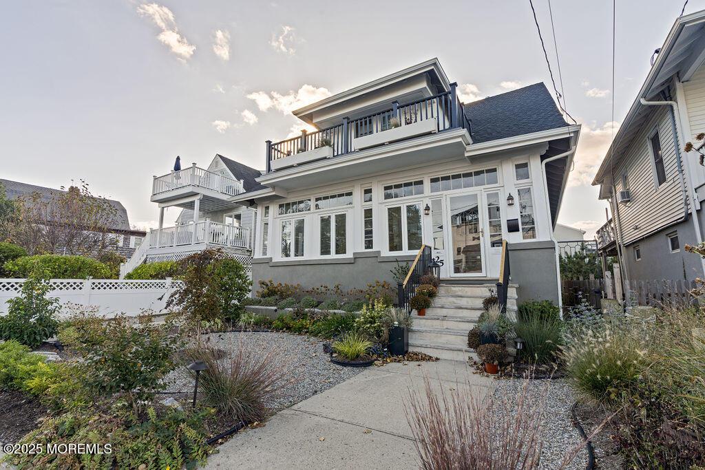 Image 3: 25 Shrewsbury Ave