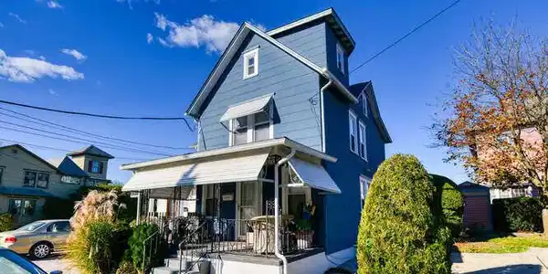 63 Asbury Avenue