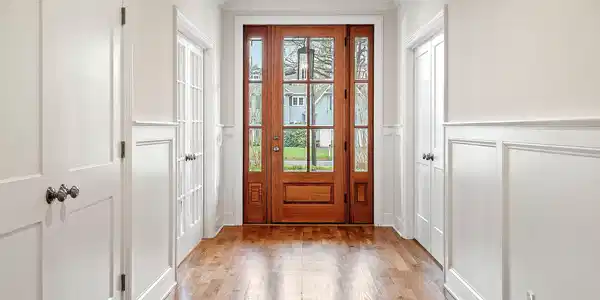 Image 4: 70-Foyer 1C