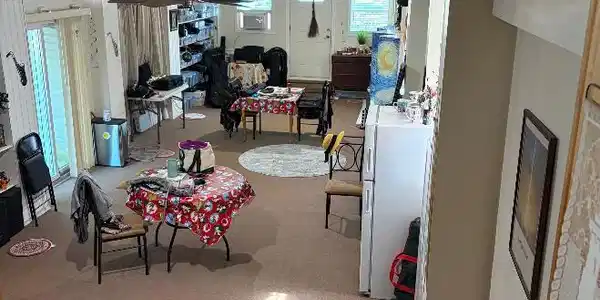 Image 2: 2