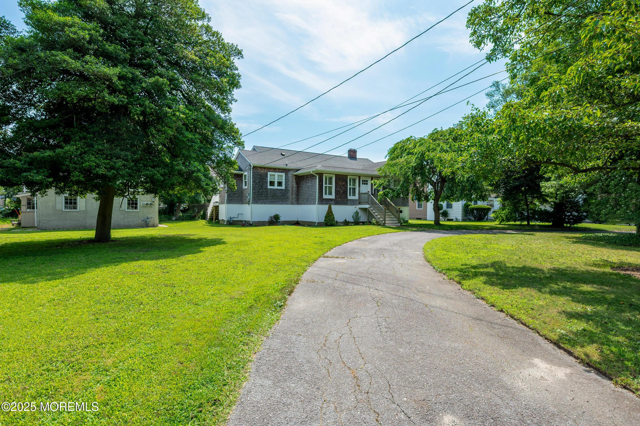 Image 2: 204 Curtis Avenue-3